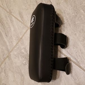 Martial arts kicking pad